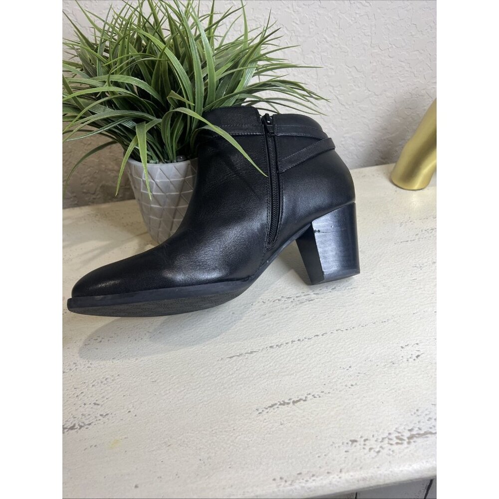 VIONIC Black Leather Zip Bootie Wood Stack Heel Size 11 - Picture 5 of 14